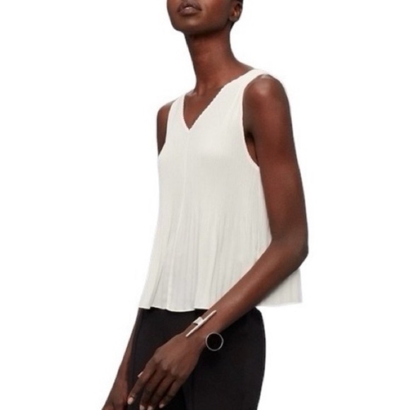 Aritzia Babaton Damien blouse - Picture 2 of 2